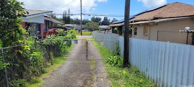 2018 California Ave, Wahiawa, HI 96786 - view of street with a gate