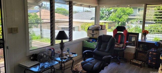 2018 California Ave, Wahiawa, HI 96786 - view of sunroom / solarium