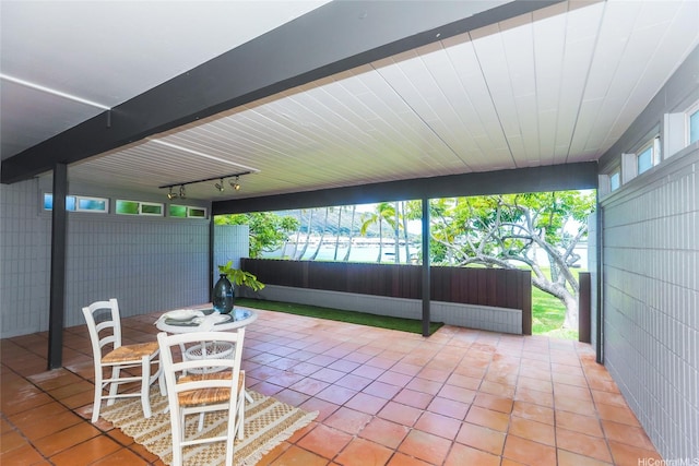 205 Koko Isle Cir Unit 403, Honolulu, HI 96825 - view of patio / terrace