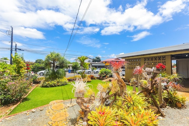 94-1190 Kahuanui St, Waipahu, HI 96797 - view of grassy yard