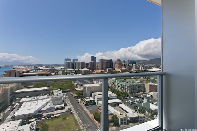 555 S St Unit 2011, Honolulu, HI 96813 - balcony featuring a view of city