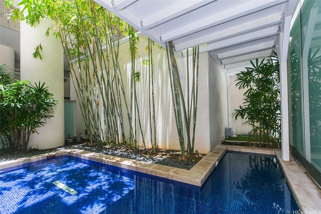 1118 Ala Moana Blvd Unit 2, Honolulu, HI 96814 - view of pool with a swimming pool