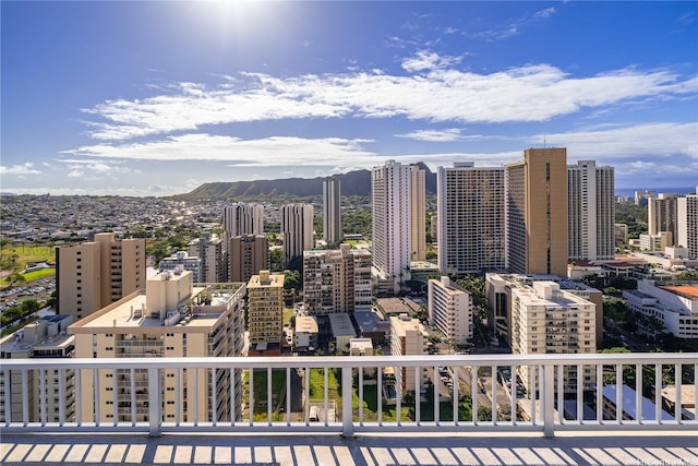 2421 Tusitala St Unit 2201, Honolulu, HI 96815 - view of city with a mountain backdrop