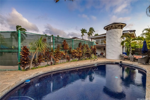 4745 Aukai Ave, Honolulu, HI 96816 - view of swimming pool featuring outdoor lounge area and a patio area