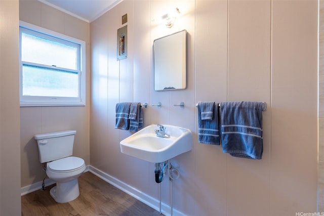 3726 Manini Way, Honolulu, HI 96816 - half bathroom with toilet, wood finished floors, a sink, and crown molding