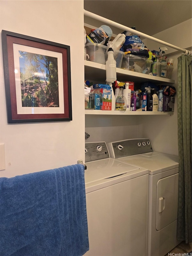 laundry room with independent washer and dryer