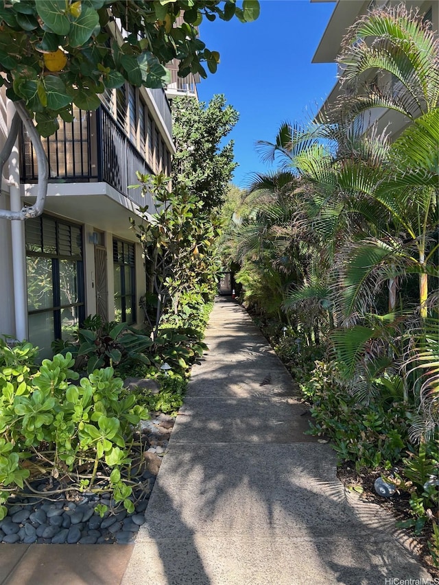 2987KALAKAUAAVENUE703 Kalakaua Ave Unit 703, Honolulu, HI 96850 - view of home's community