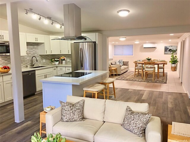 92-562 Akaula St, Kapolei, HI 96707 - photo 1