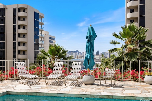 999 Wilder Ave Unit 1603, Honolulu, HI 96822 - view of pool featuring a city view