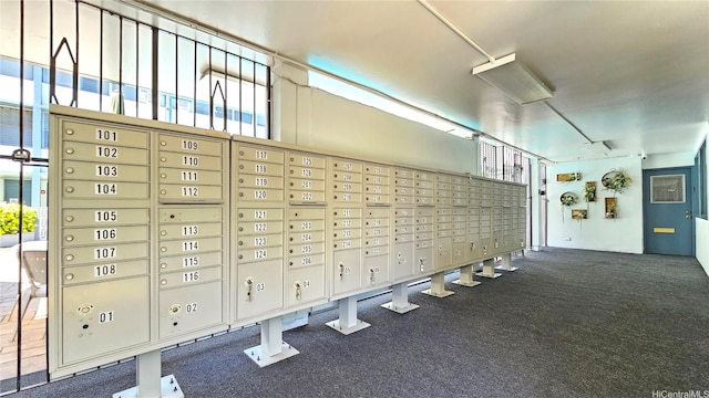 1550 Rycroft St Unit 323, Honolulu, HI 96814 - surrounding community with mail area