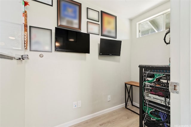 95-1031 Kuauli St Unit 87, Mililani, HI 96789 - home office with light wood-style flooring and baseboards
