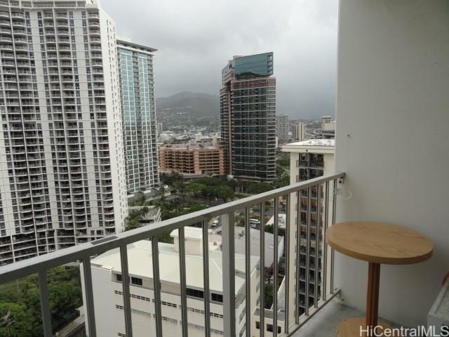 1920 Ala Moana Blvd Unit 1906, Honolulu, HI 96815 - balcony with a city view