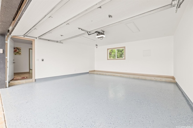1528 Hooli Cir, Pearl City, HI 96782 - garage featuring a garage door opener