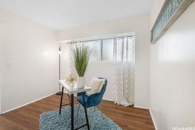 2488 Kapiolani Blvd Unit 203, Honolulu, HI 96826 - home office with wood finished floors and baseboards