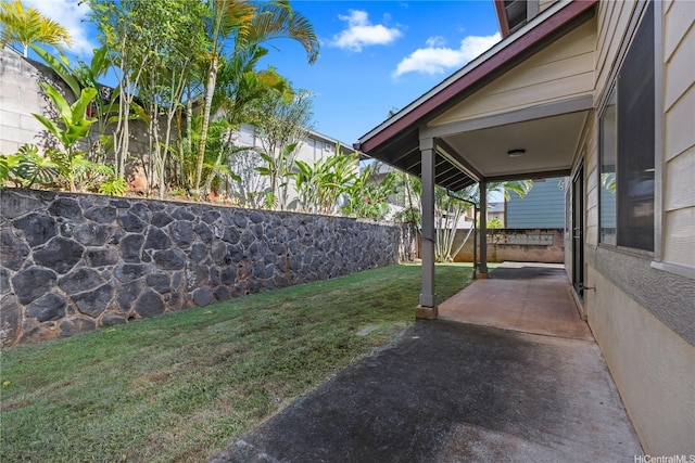 95-1039 Palamoa St Unit 107, Mililani, HI 96789 - view of yard featuring a patio area