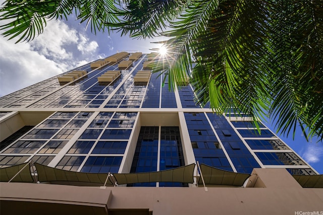 600 Queen St Unit 607, Honolulu, HI 96813 - view of building exterior