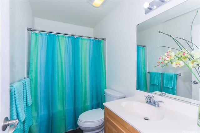 91-1200 Keaunui Dr Unit 400, Ewa Beach, HI 96706 - full bath featuring vanity, toilet, and a shower with shower curtain