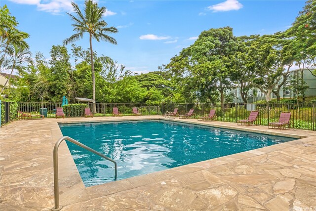 98-402 Koauka Loop Unit 1503, Aiea, HI 96701 - community pool with a patio
