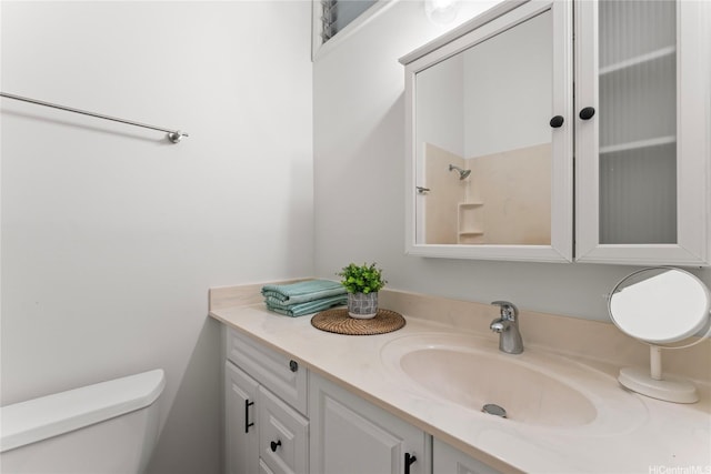 95-112 Kipapa Dr Unit 418, Mililani, HI 96789 - bathroom featuring toilet and vanity