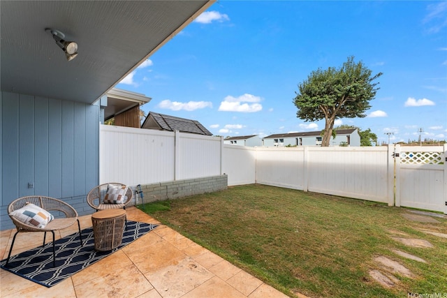 95-112 Kipapa Dr Unit 418, Mililani, HI 96789 - fenced backyard with a patio