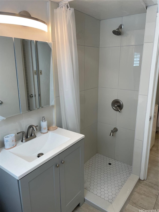 410 Nahua St Unit 106, Honolulu, HI 96815 - full bathroom with a shower stall and vanity