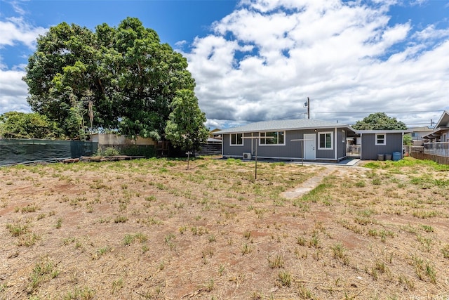 91-1327 Imelda St, Ewa Beach, HI 96706 - view of back of house