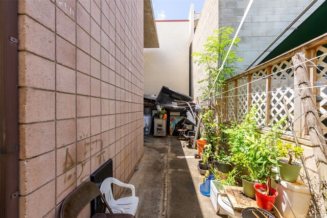 2005 Stanley St, Honolulu, HI 96819 - photo 10