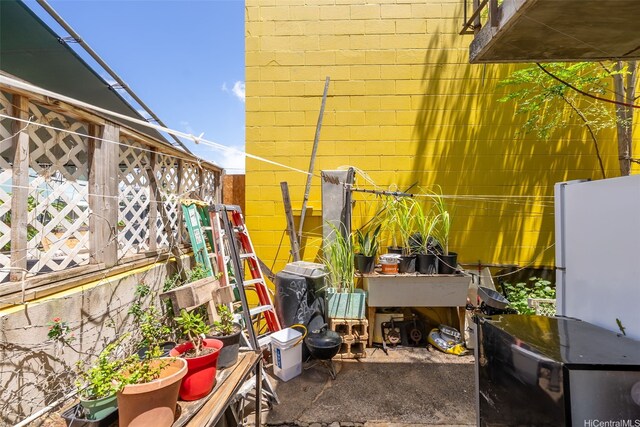2005 Stanley St, Honolulu, HI 96819 - photo 11
