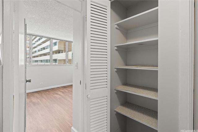 500 University Ave Unit 509, Honolulu, HI 96826 - view of closet
