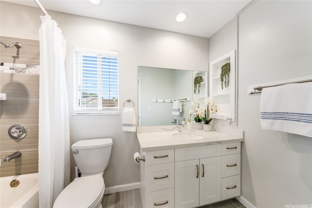 91-208 Kekepania Pl Unit B, Kapolei, HI 96707 - bathroom featuring vanity, baseboards, shower / bath combo with shower curtain, and toilet