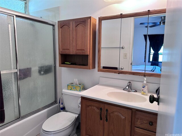 94-070 Akualele Pl, Mililani, HI 96789 - full bath featuring vanity, toilet, and enclosed tub / shower combo