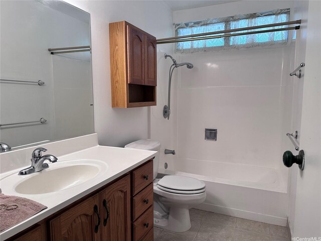 94-070 Akualele Pl, Mililani, HI 96789 - full bath featuring vanity, toilet, shower / washtub combination, and tile patterned flooring