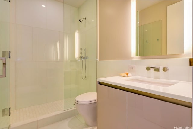 1118 Ala Moana Blvd Unit 1000, Honolulu, HI 96814 - full bath featuring toilet, a walk in shower, and vanity
