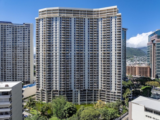 469 Ena Rd Unit 901, Honolulu, HI 96815 - view of building exterior featuring a city view
