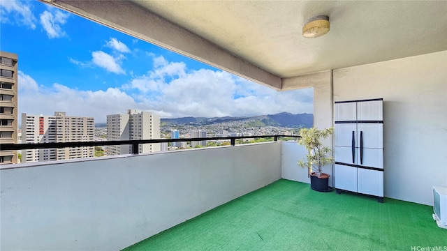 55 S Kukui St Unit D2701, Honolulu, HI 96813 - balcony with a city view