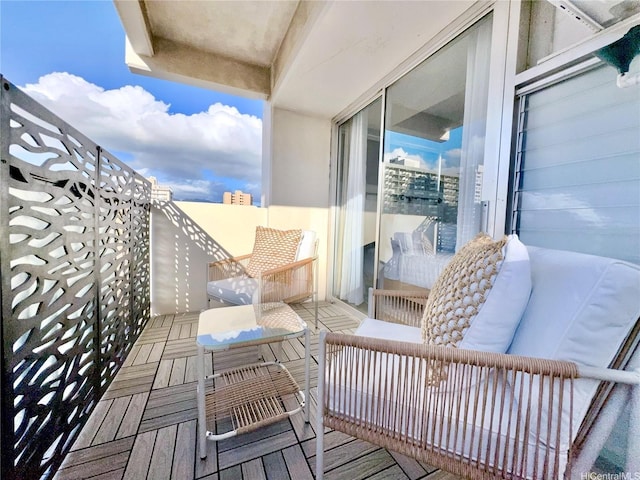 2465 Kuhio Ave Unit 1606, Honolulu, HI 96815 - view of balcony