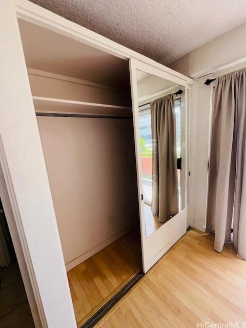 417 Nohonani St Unit 513, Honolulu, HI 96815 - view of closet