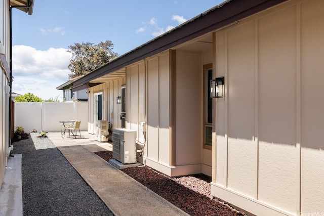 94-1444 Okupu St, Waipahu, HI 96797 - view of patio / terrace featuring ac unit