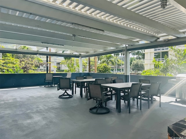 1615 Wilder Ave Unit 401, Honolulu, HI 96822 - view of patio / terrace with outdoor dining space