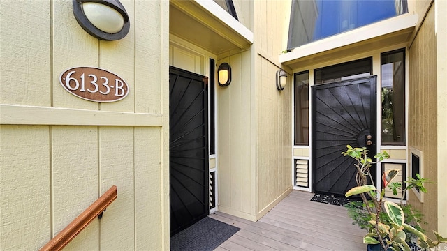 6133 Summer St Unit 6133B, Honolulu, HI 96821 - view of exterior entry