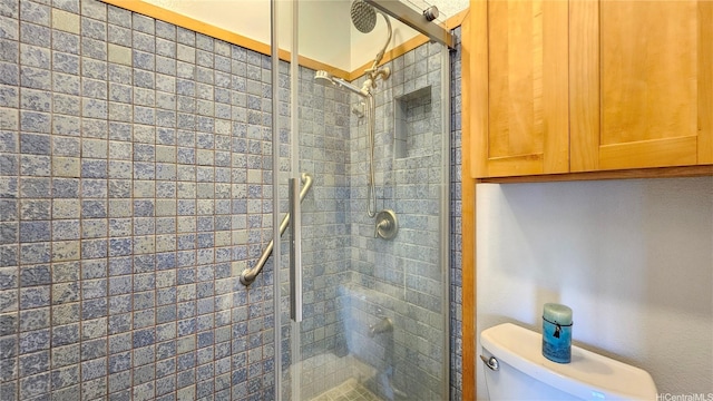 6133 Summer St Unit 6133B, Honolulu, HI 96821 - bathroom with toilet and a stall shower