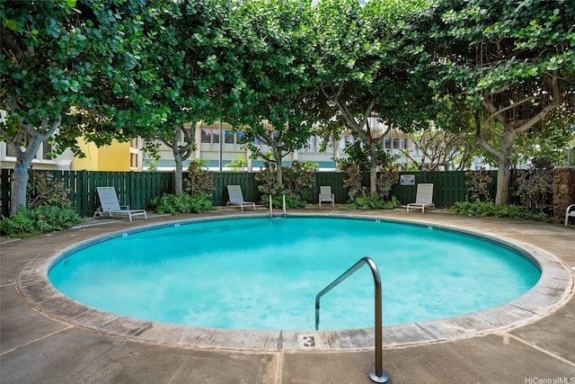 750 Amana St Unit 1203, Honolulu, HI 96814 - view of community pool