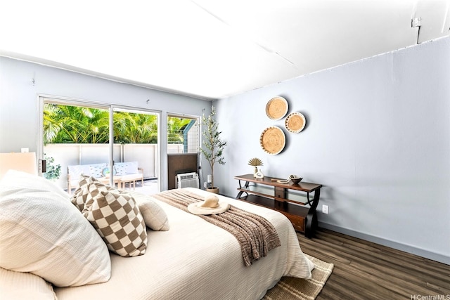 44-130 Mui Pl Unit 2605, Kaneohe, HI 96744 - bedroom featuring wood finished floors and baseboards