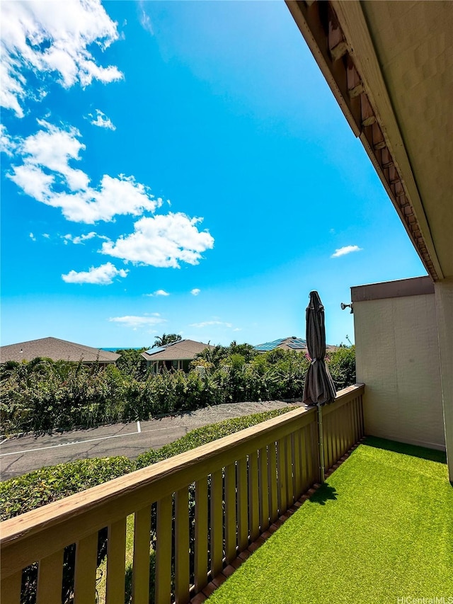84-664 Ala Mahiku St Unit 196A, Waianae, HI 96792 - view of yard featuring a balcony