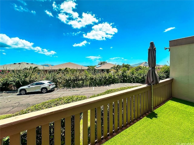 84-664 Ala Mahiku St Unit 196A, Waianae, HI 96792 - view of yard featuring a balcony