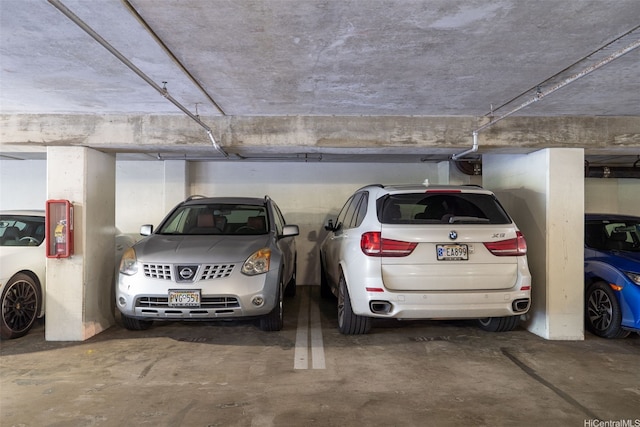 1221 Victoria St Unit 3205, Honolulu, HI 96814 - view of parking garage