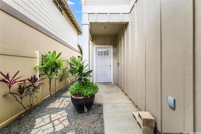 91-1200 Keaunui Dr Unit 204, Ewa Beach, HI 96706 - property entrance with board and batten siding