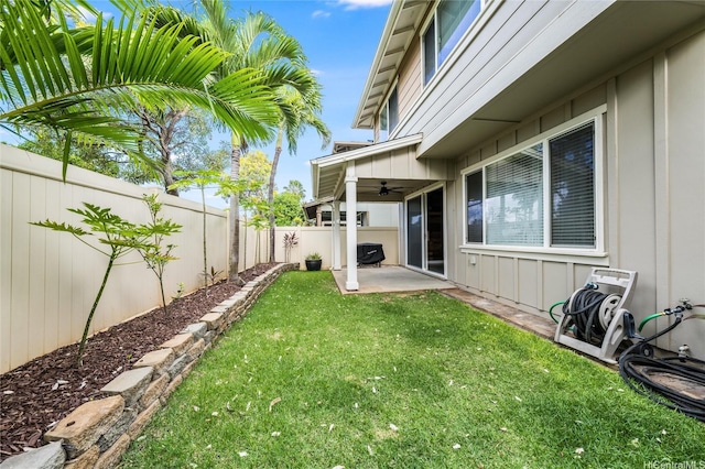 91-1200 Keaunui Dr Unit 204, Ewa Beach, HI 96706 - fenced backyard featuring a ceiling fan and a patio