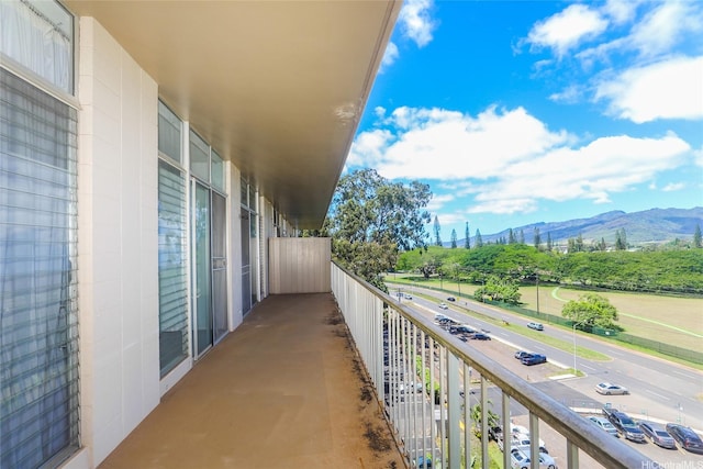 1830 Wilikina Dr Unit 1006, Wahiawa, HI 96786 - balcony featuring a mountain view