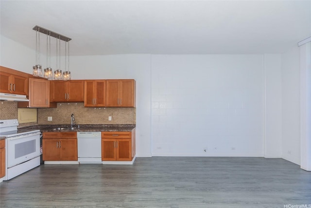 1830 Wilikina Dr Unit 1006, Wahiawa, HI 96786 - kitchen featuring white appliances, under cabinet range hood, dark wood-style flooring, a sink, and hanging light fixtures